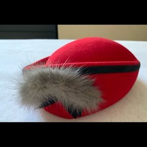 Georgette 1960’s vintage red wool hat